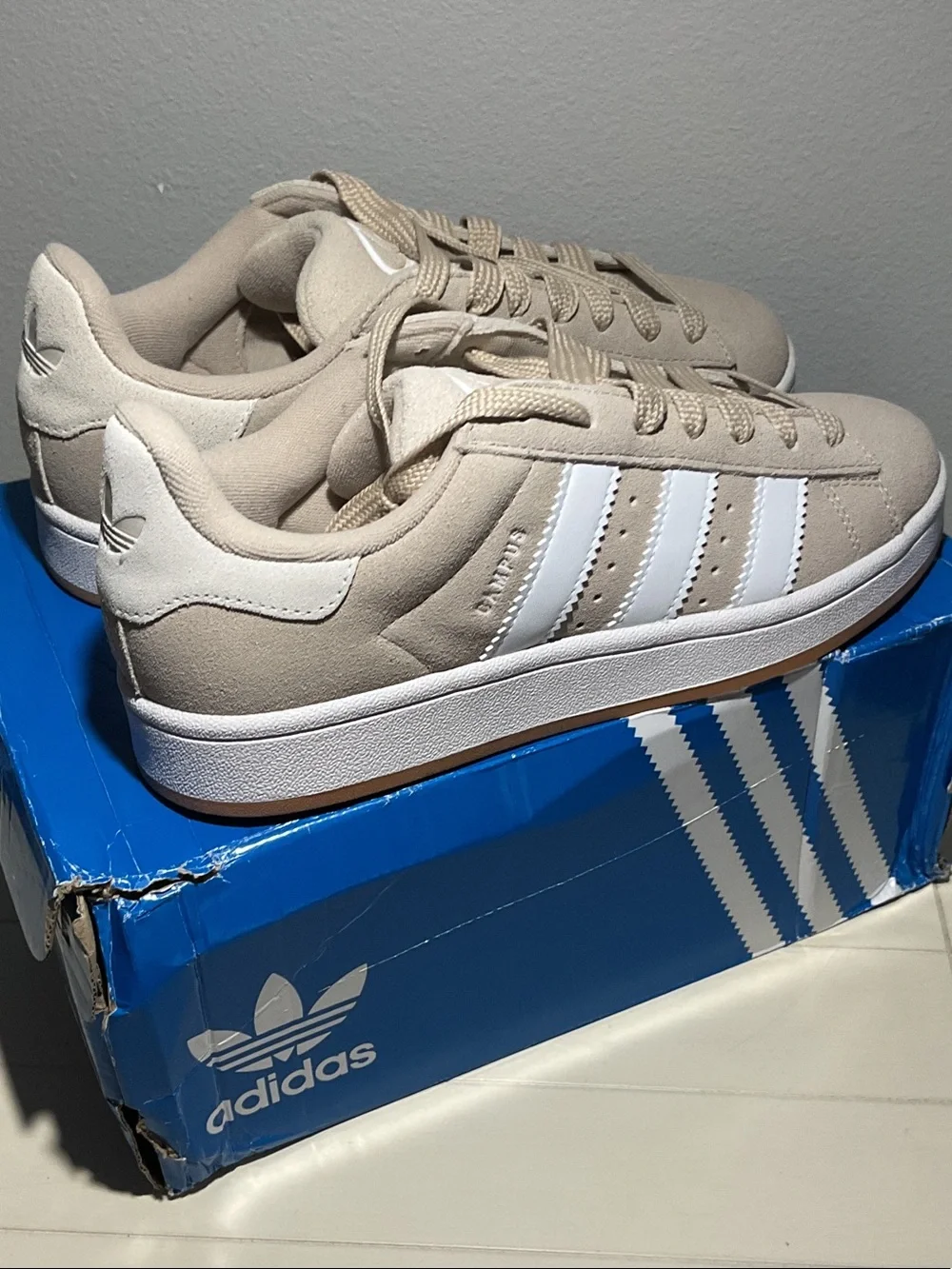 adidas Campus 00 beige - Men’s 7, Women’s 9, EUR 40